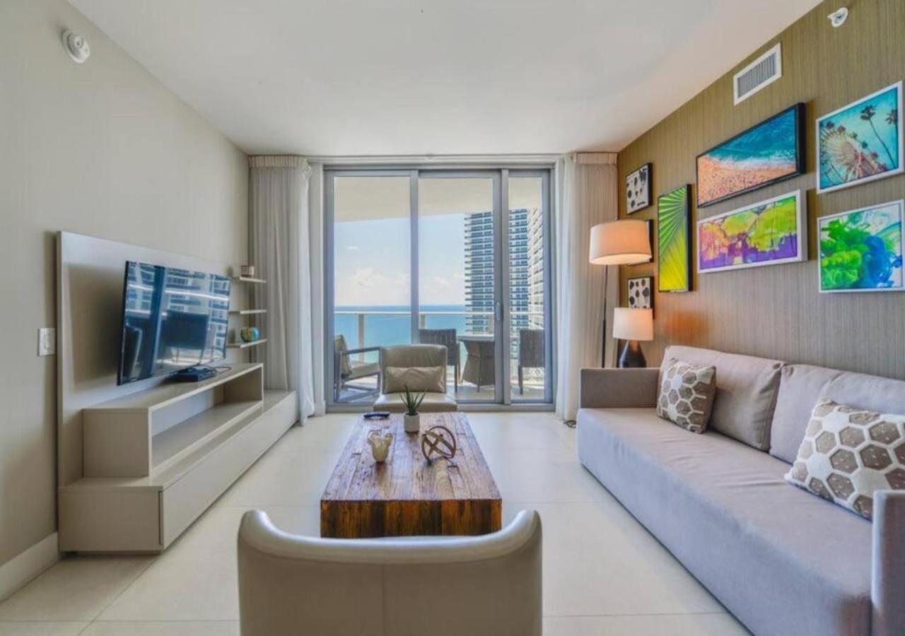 Beachfront Condo With Mesmerizing Views Hollywood Luaran gambar