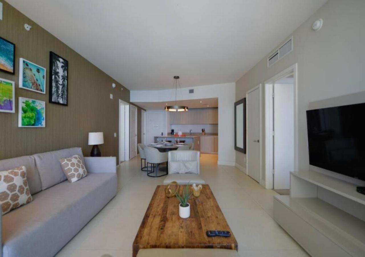 Beachfront Condo With Mesmerizing Views Hollywood Luaran gambar